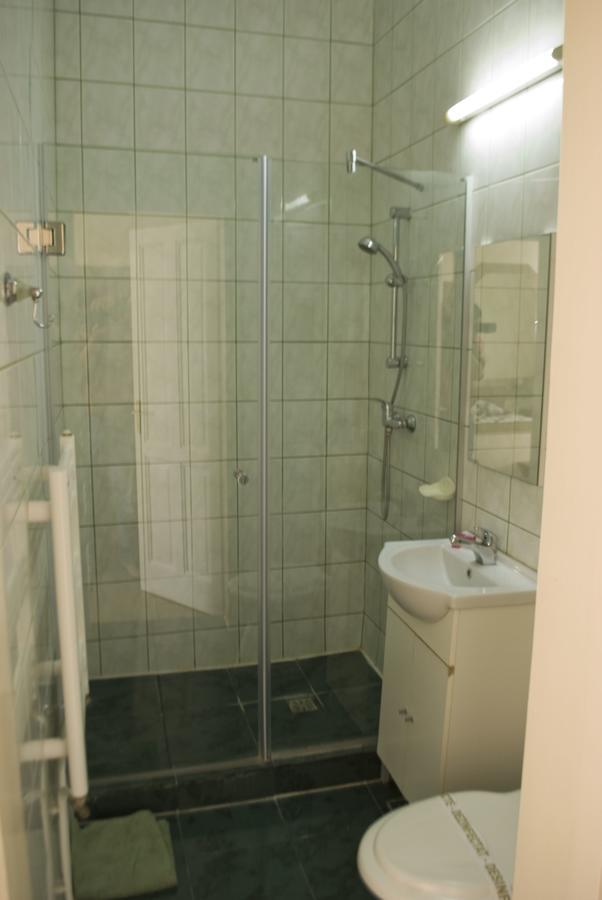 Hotel Perla Сату-Маре Экстерьер фото