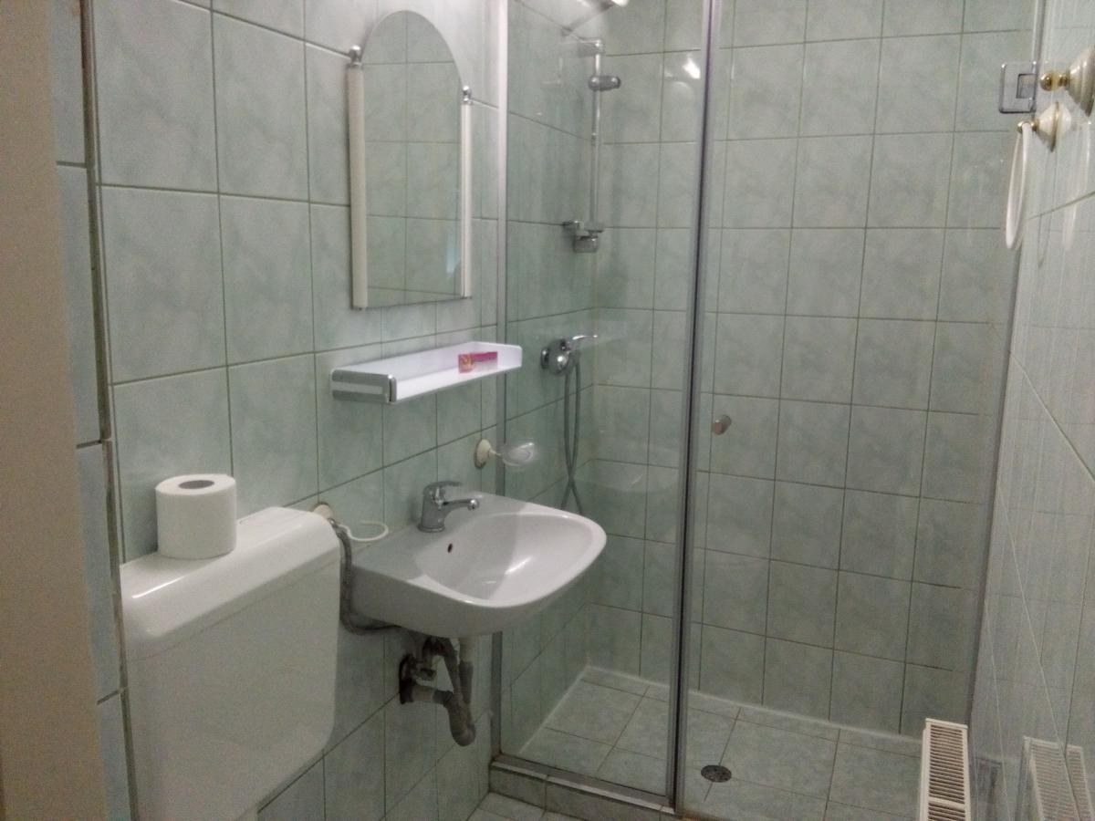 Hotel Perla Сату-Маре Экстерьер фото